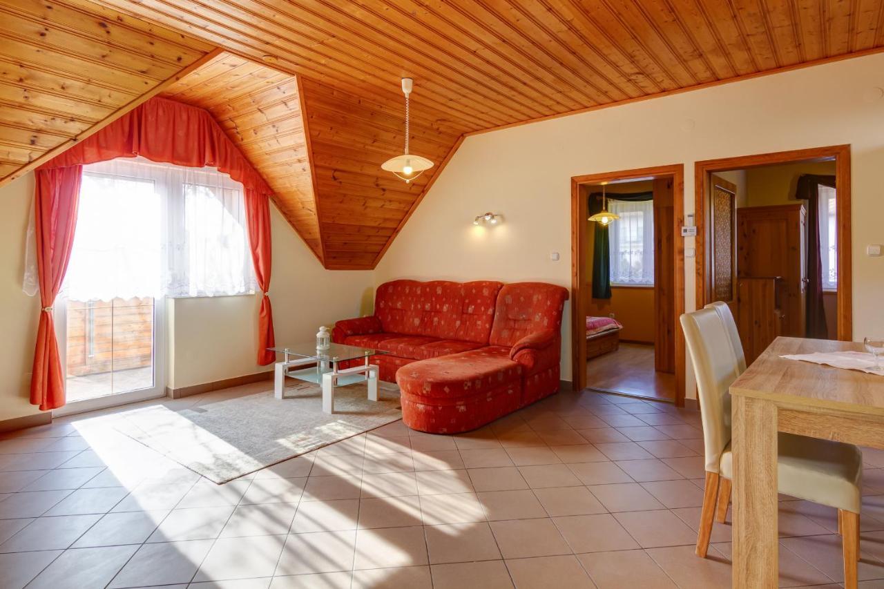 Andrea Villa Heviz I Balaton Exterior photo